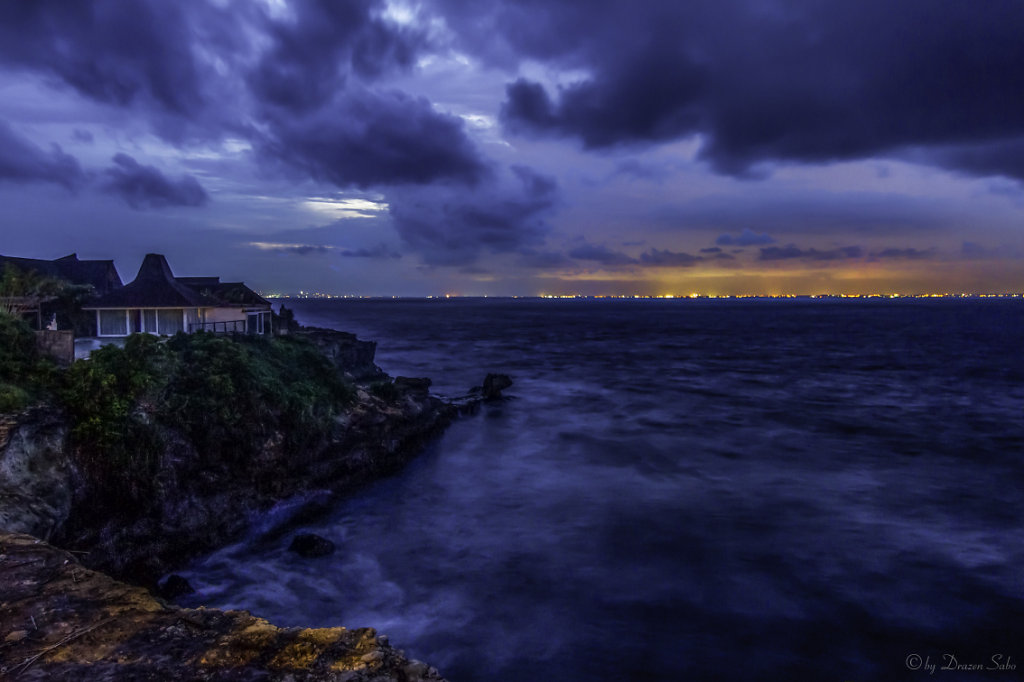 sunset at lembongan island